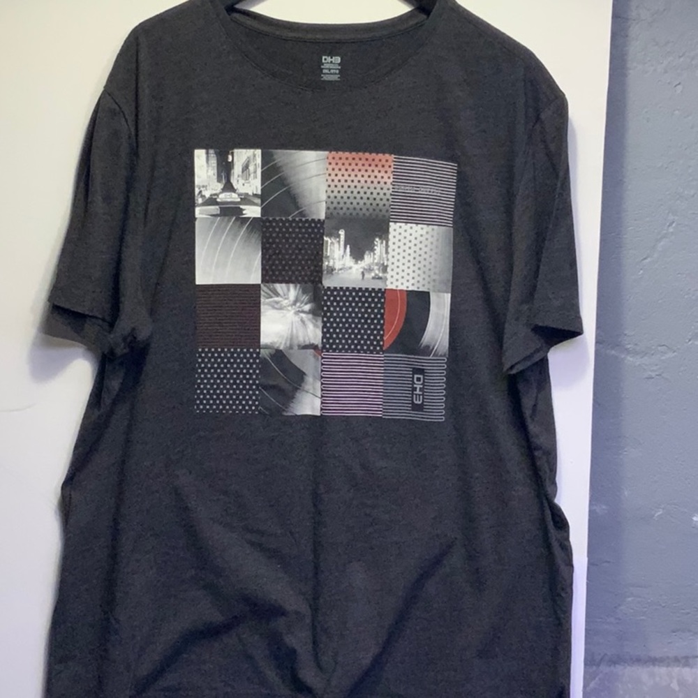 DH printed tee Denver 2xl